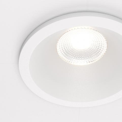 Точечный светильник Maytoni Technical Zoom DL034-01-06W4K-W